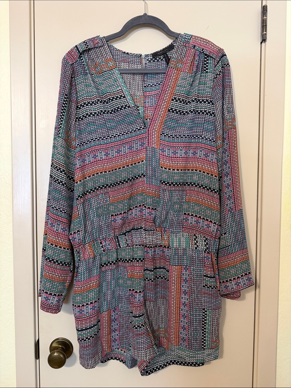 BCBGMaxAzria Multicolor Striped V-Neck Long-Sleeve Romper